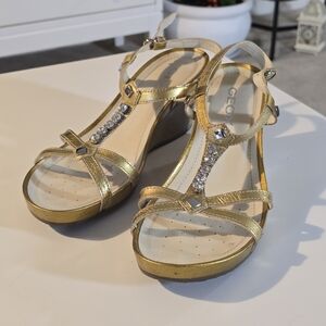 GEOX Gold Leather With Rhinstones Accents Embellishment Sandals